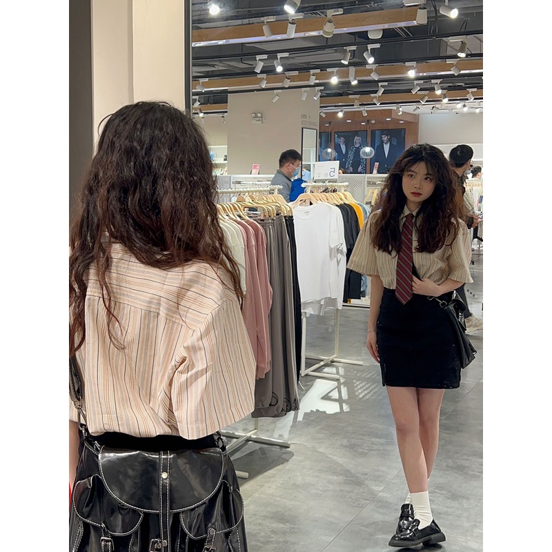 mistletoe 韓國學院風條紋襯衫 長袖襯衫+黑色開叉短裙 短袖套裝 x-細節圖2