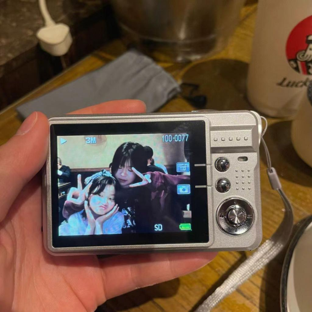✨台灣出貨✨ 4k數碼照相機 底片相機 ccd相機 復古相機 相機 隨身拍 高清高像素ccd隨身卡片機-細節圖5