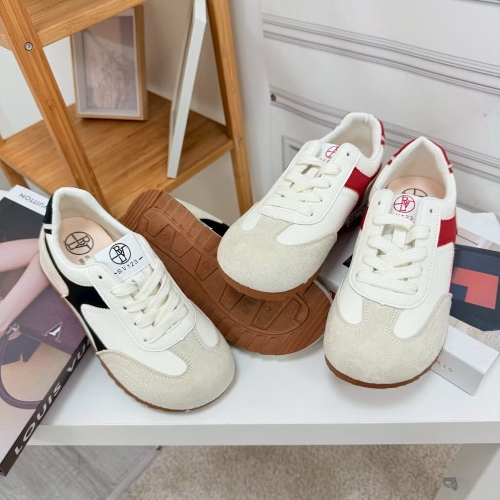 台灣出貨 女生平底鞋 學生鞋 休閒鞋 運動鞋 帆布鞋 工作鞋 透氣運動鞋#LV5-322-細節圖4