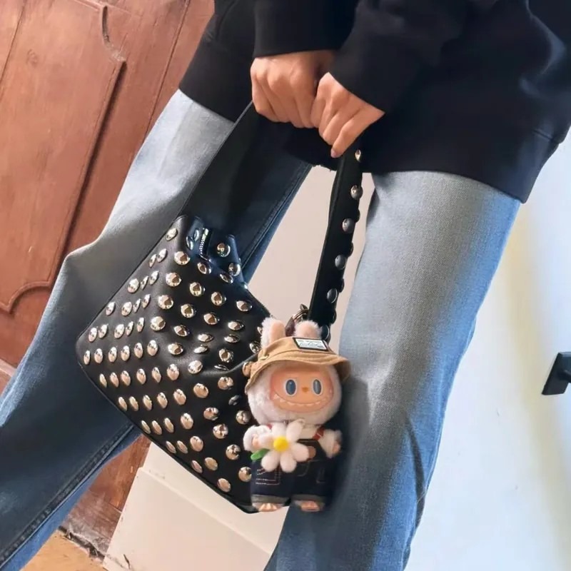 <正版授權 Lisa 同款✨>LABUBU FALL IN WILD 春天野在家系列 公仔 吊飾 泡泡瑪特-細節圖10