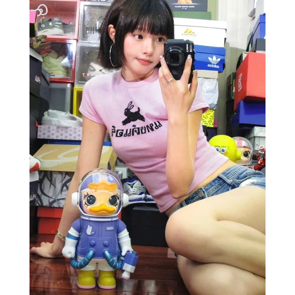 <官方正版授權>POPMART 泡泡瑪特 MEGA SPACE MOLLY 唐老鴨 黛西 400% 1000%-細節圖8