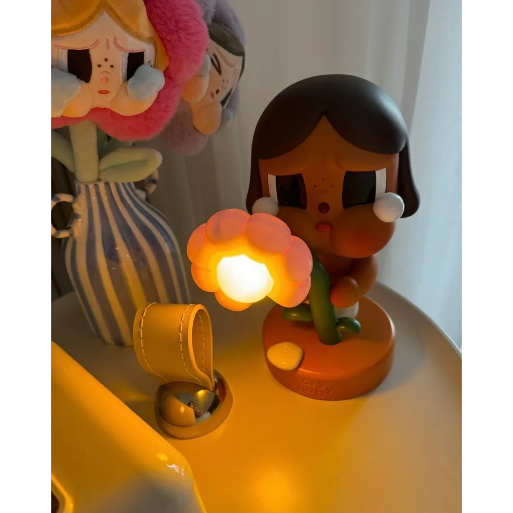 <官方正版授權>POPMART 泡泡瑪特 CRYBABY 哭娃 悲傷俱樂部系列 小雛菊手燈 夜燈-細節圖3