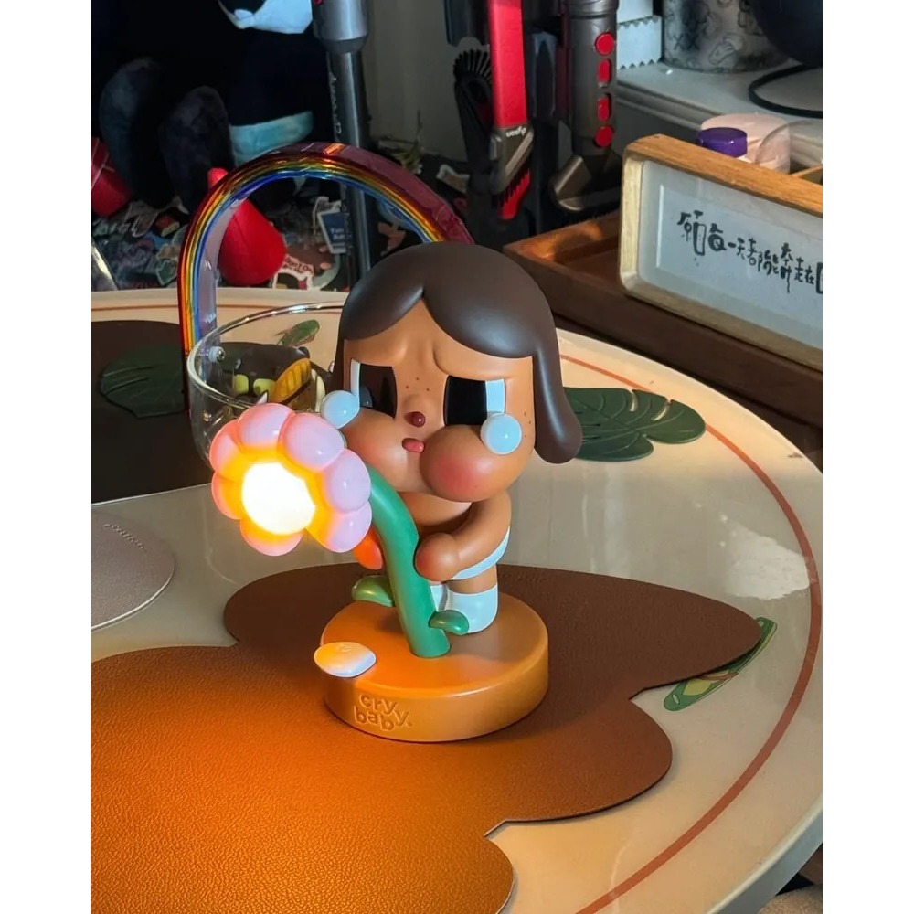 <官方正版授權>POPMART 泡泡瑪特 CRYBABY 哭娃 悲傷俱樂部系列 小雛菊手燈 夜燈-細節圖8