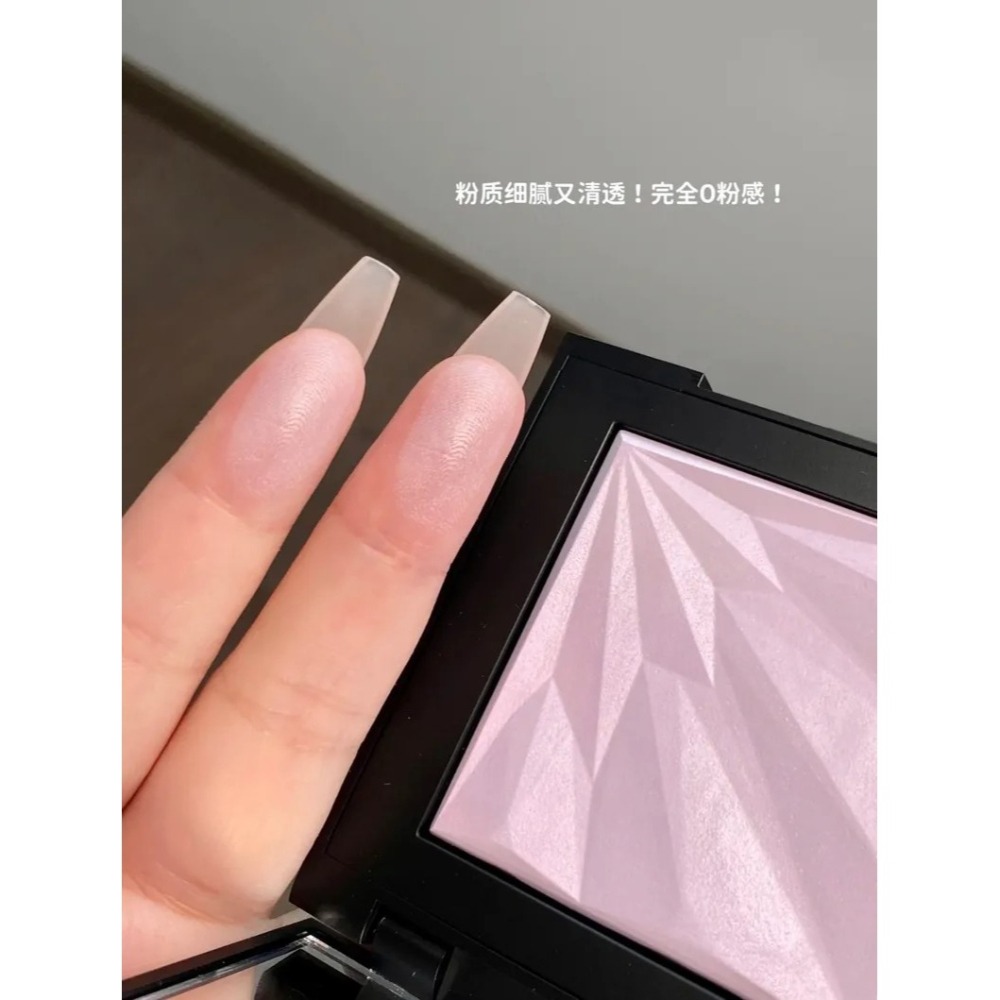 植村秀 無極限幻光蜜粉餅-細節圖4