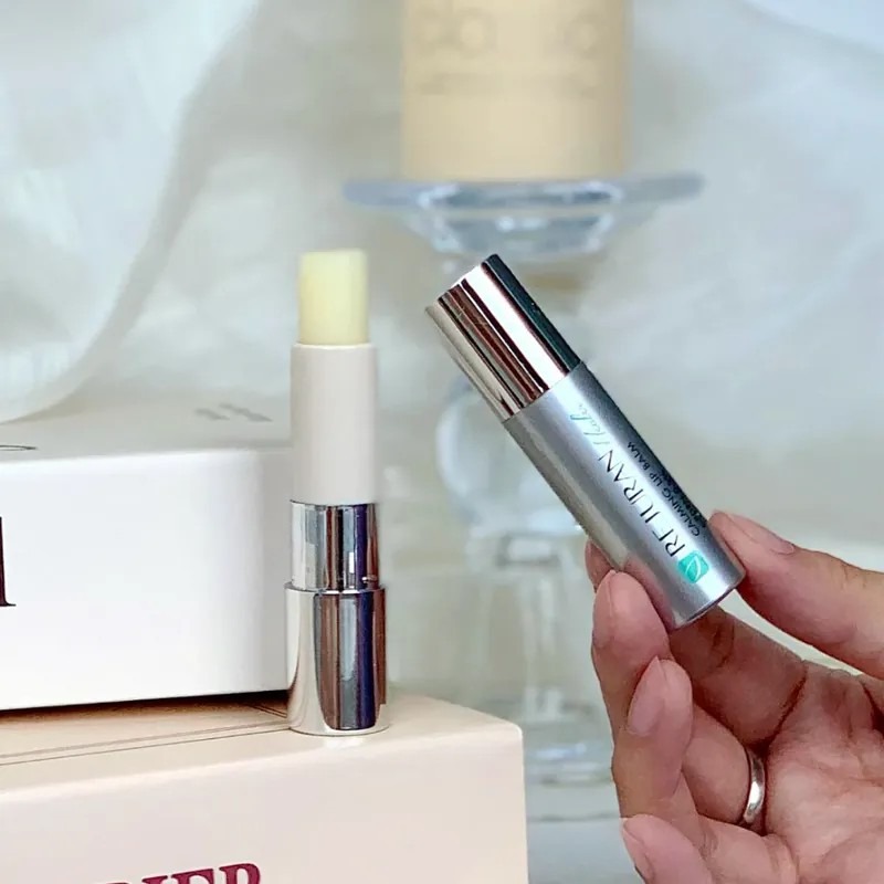 REJURAN 麗珠蘭 保濕 舒緩 護唇膏 潤唇膏-細節圖3