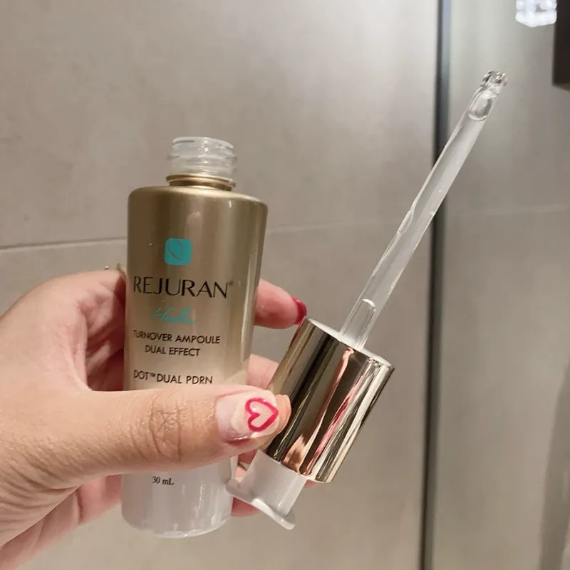 REJURAN 麗珠蘭 二代再生水光精華液 30ml 升級版 金版 美白 保濕-細節圖4