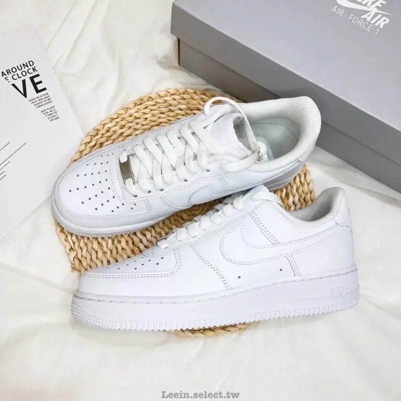<快速出貨>Nike Air Force 1 全白 空軍一號 經典 鐵牌 百搭AF1-細節圖8