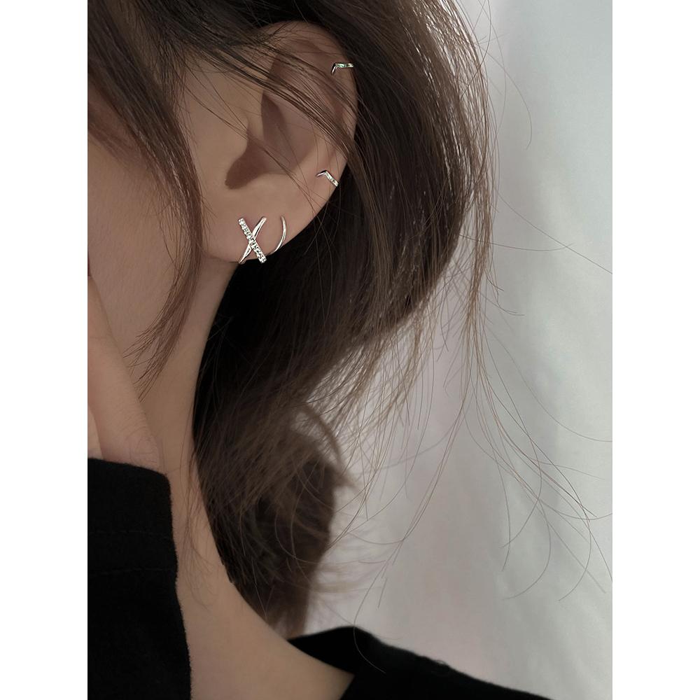 B504．X型鑲鑽耳環 氣質新潮網紅耳環 耳墜 耳飾 耳釘 耳扣 不褪色 抗敏耳針 防過敏 日韓版銀飾飾品-細節圖3