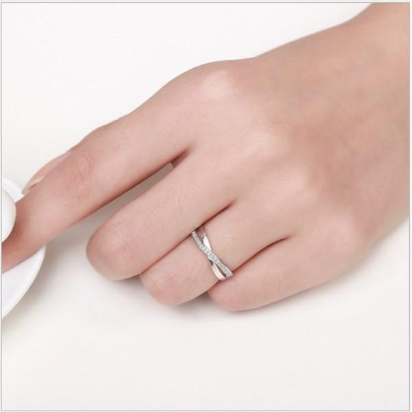 B407．交叉水鑽戒指 銀飾 通用男女款戒指  無分尺寸 無分戒圍 可調整大小 指環 首飾配件飾品 女飾品情人節 告白-細節圖3