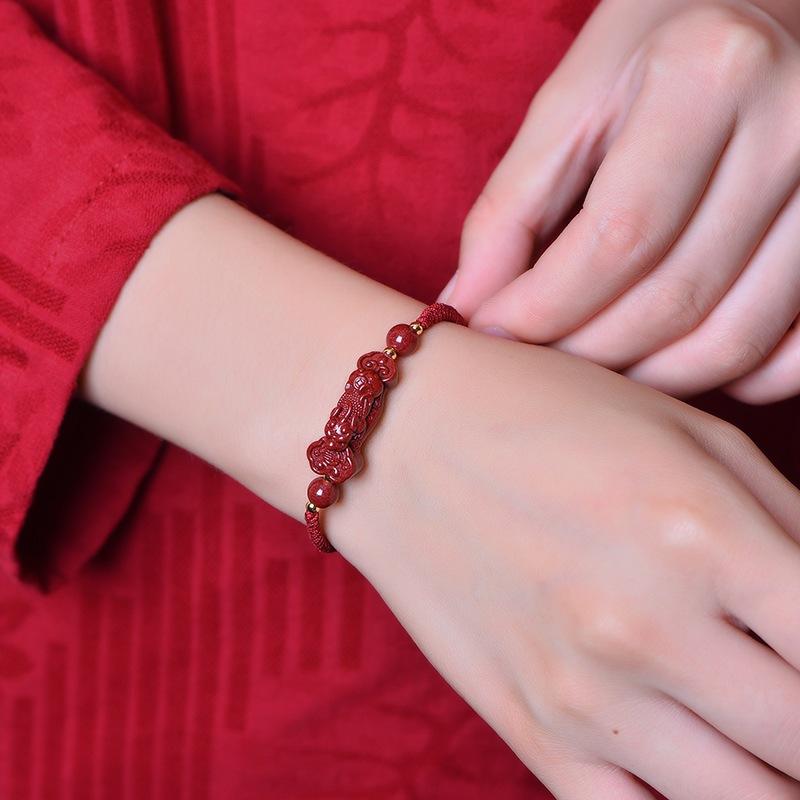 B766．朱砂貔貅紅繩手鍊 本命年 防小人 避邪除穢 貔貅手繩 貔貅手鍊 轉運 平安紅繩 編織手繩 紅繩手鍊 紅繩手繩-細節圖4