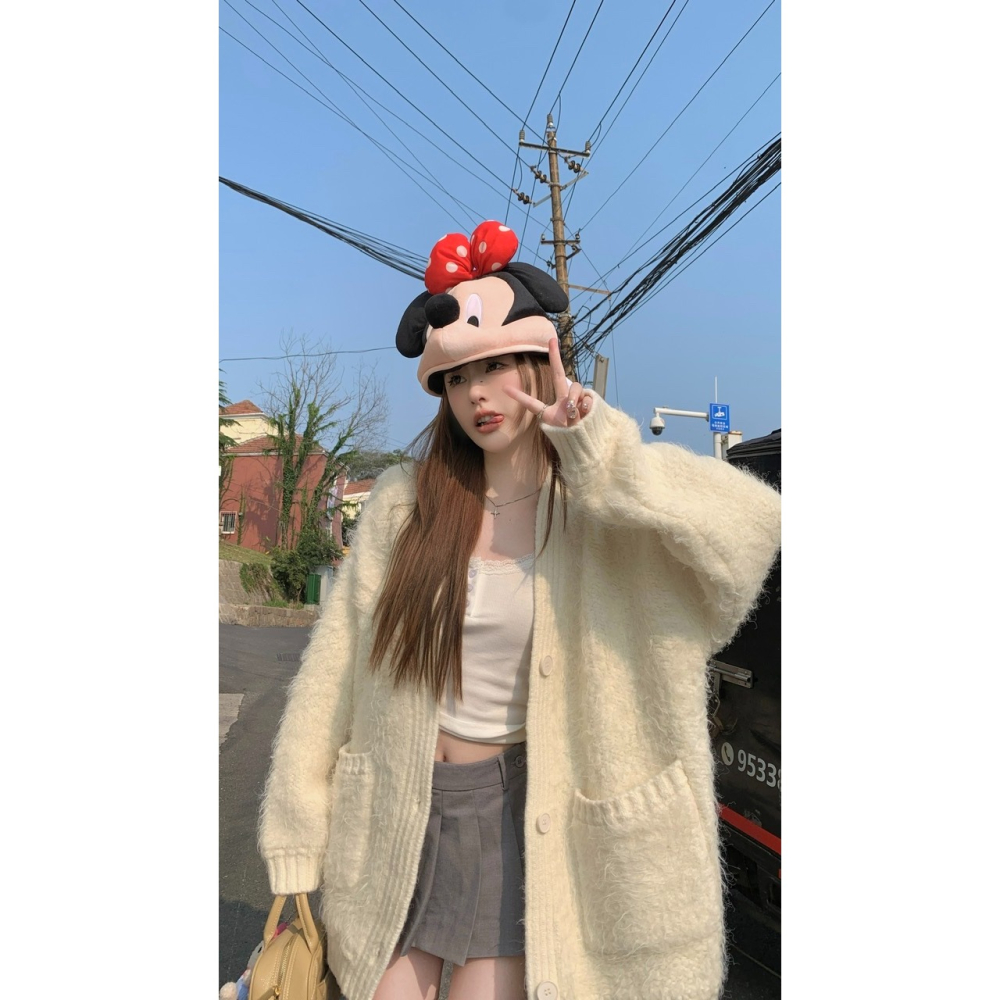 S436✨現貨/韓系/秋冬/軟軟軟~白色毛衣外套/寬鬆/加厚/保暖/針織外套/單排釦/軟糯/長袖/毛茸茸/毛絨絨/熊熊感-細節圖4