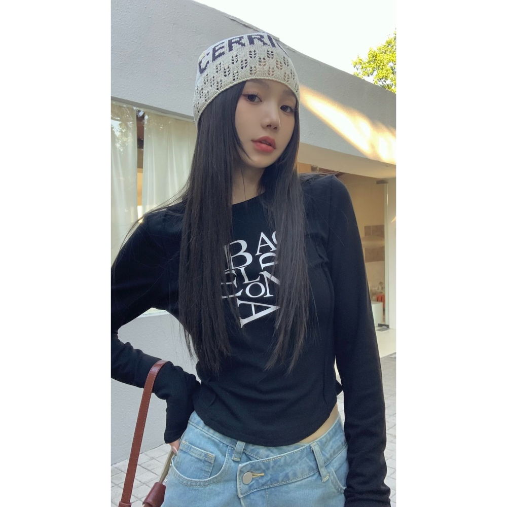T218✨現貨/美式/紫色/字母/緊身/設計感/長袖字母/T恤上衣/短版上衣/長袖T恤/長袖上衣/學生必備/小紅書穿搭-細節圖2