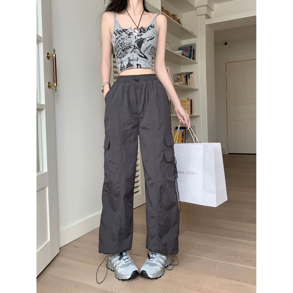 A113✨美式/多巴胺穿搭/工裝褲/Y2K/紫色/休閒長褲/縮口褲/口袋/刷刷褲/涮涮褲/尼龍/快乾褲/防曬/長褲/直筒-細節圖8