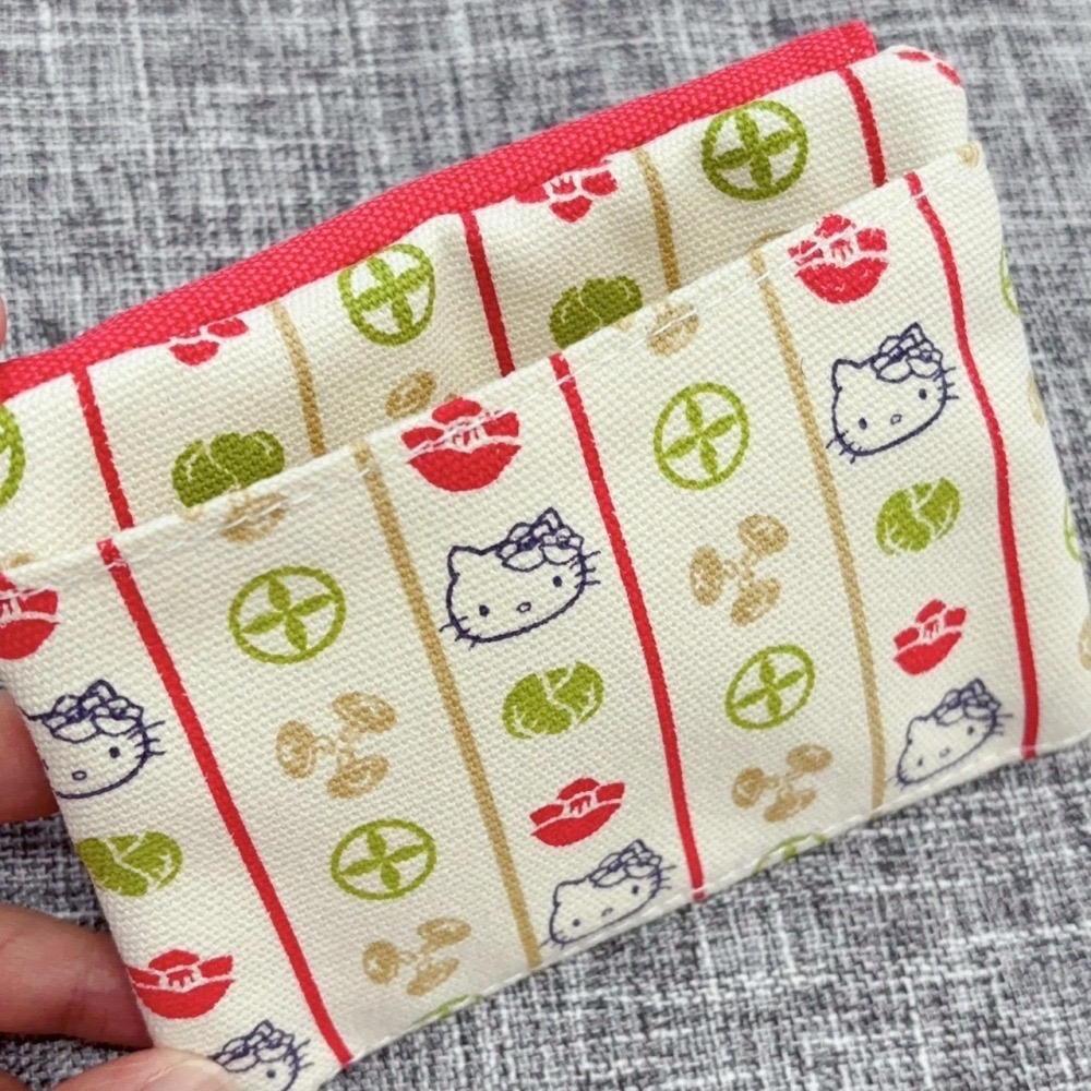 ❤️叮叮百貨❤️全新 Hello Kitty面紙套-細節圖3