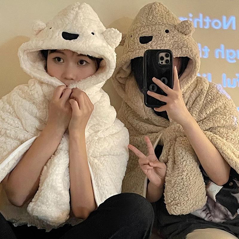 小熊絨毛披肩斗篷【酪旅子】披風毛毯 保暖毛毯 帶帽斗篷 小熊毛毯 披肩 披風斗篷 披肩 冬季防寒 午睡毯 【0250】-細節圖4