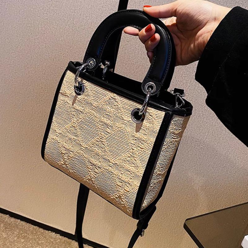 ᴴᴬᴷᵁᴺᴬᴹᴬᵀᴬᵀᴬ｜春夏新款✨質感異材質拼接黛妃包/3color-細節圖4