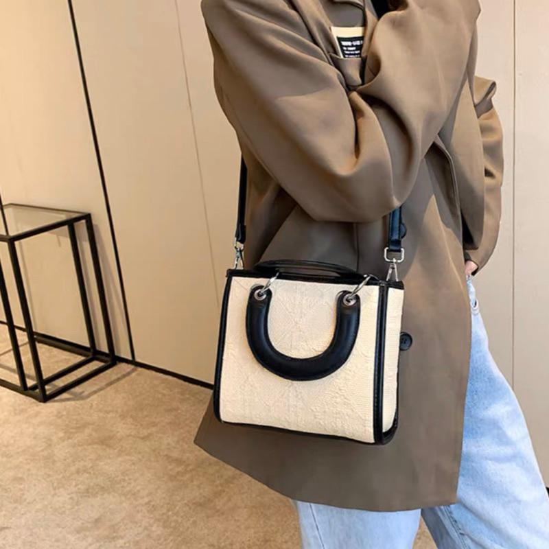 ᴴᴬᴷᵁᴺᴬᴹᴬᵀᴬᵀᴬ｜春夏新款✨質感異材質拼接黛妃包/3color-細節圖6