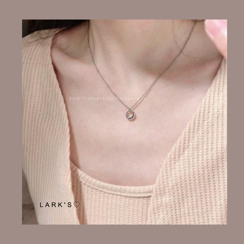 𝗟𝗔𝗥𝗞＇𝗦 ♡ 現貨｜S925純銀 日常極簡小銀圓項鍊 鎖骨鍊-細節圖2