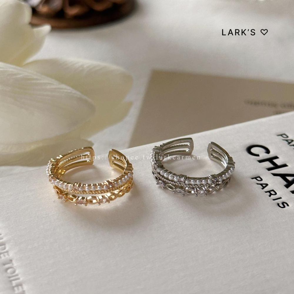 𝗟𝗔𝗥𝗞＇𝗦 ♡ 現貨｜合金 闆娘自留🪞輕奢馬眼鑽珍珠排鑽 戒指 開口戒指｜2色-細節圖2