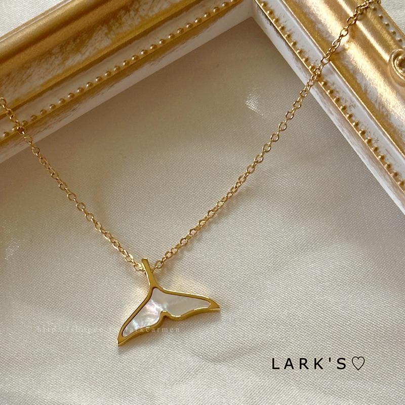 𝗟𝗔𝗥𝗞＇𝗦 ♡ 現貨｜鈦鋼鍍18k Mermaid 美人魚尾母貝 項鍊 鎖骨鏈-細節圖3