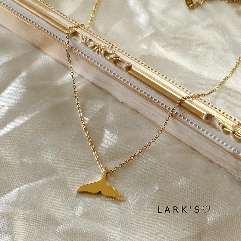 𝗟𝗔𝗥𝗞＇𝗦 ♡ 現貨｜鈦鋼鍍18k Mermaid 美人魚尾母貝 項鍊 鎖骨鏈-細節圖6