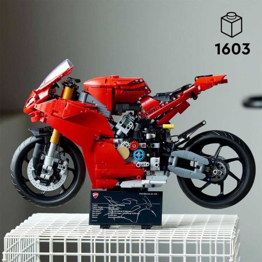 【高雄∣阿育小舖】LEGO 42202 杜卡迪 Panigale V4 S 重機-細節圖4