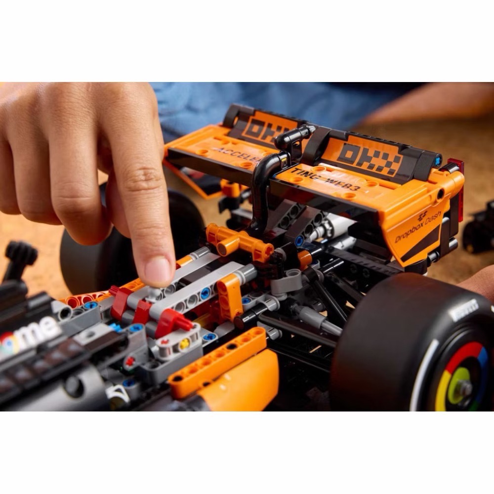 【高雄∣阿育樂高】LEGO 42228 麥拉倫 MCL39 F1® 賽車 科技系列-細節圖6