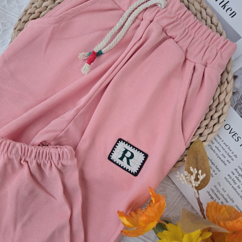 (現貨，附發票)春秋季~R標華夫格兒童休閒長褲 大童童裝 兒童長褲 兒童休閒褲-規格圖9