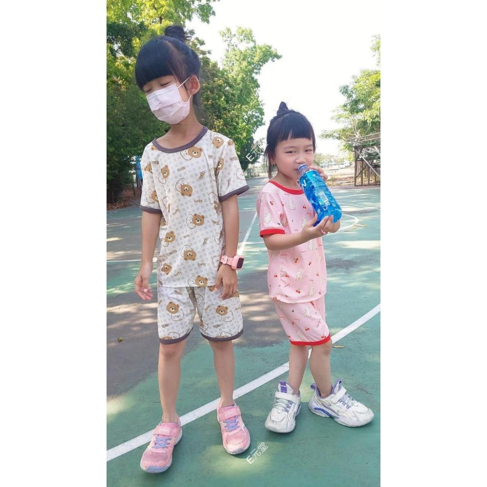 (現貨，附發票)夏季涼感~兒童冰絲撞色套裝 兒童冰絲套裝 兒童套裝 兒童短袖套裝 E元堂-細節圖5