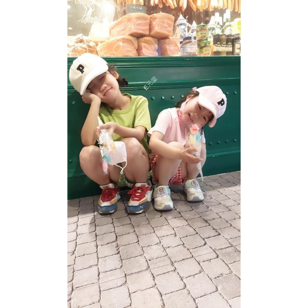 (現貨，附發票)春秋款撞色簡約風兒童棒球帽 兒童遮陽帽 超好搭配 百變時尚 E元堂-細節圖6