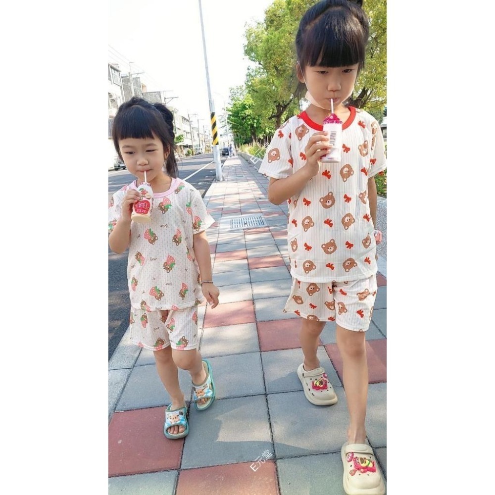 (現貨，附發票)夏季涼感~兒童抽條莫代爾印花套裝 兒童居家服 兒童套裝 男童套裝 女童套裝 兒童睡衣 E元堂-細節圖6