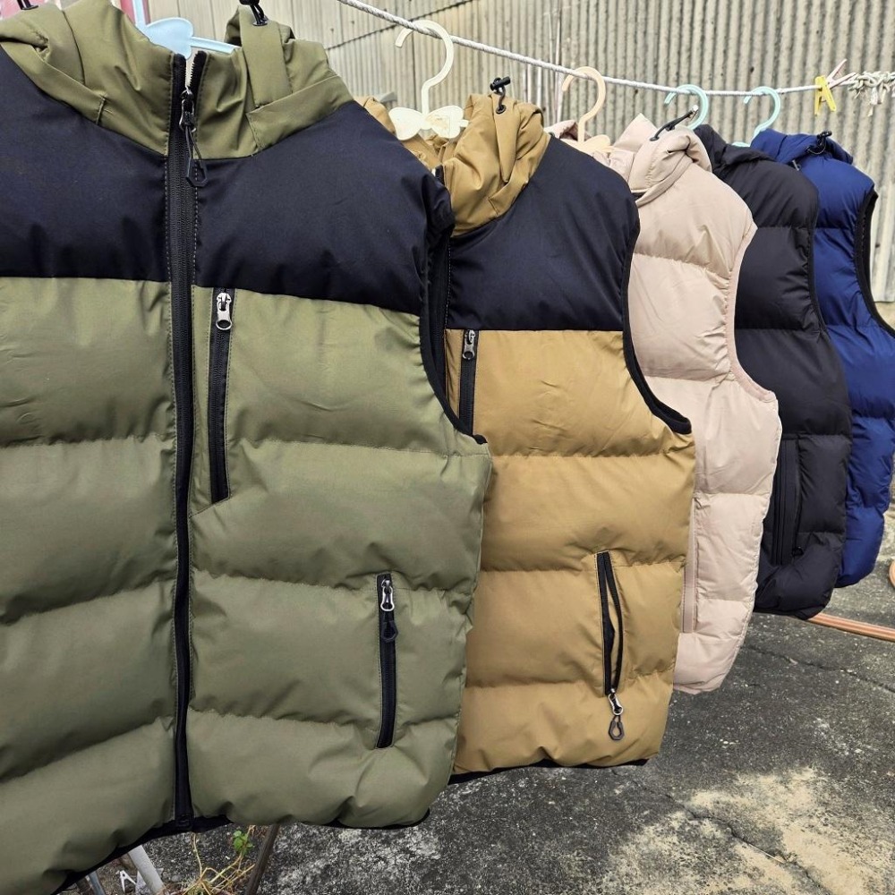 (現貨，附發票)防風 防潑水 夾棉背心 高質量 可拆帽背心 成人背心 保暖背心 E元堂-細節圖3