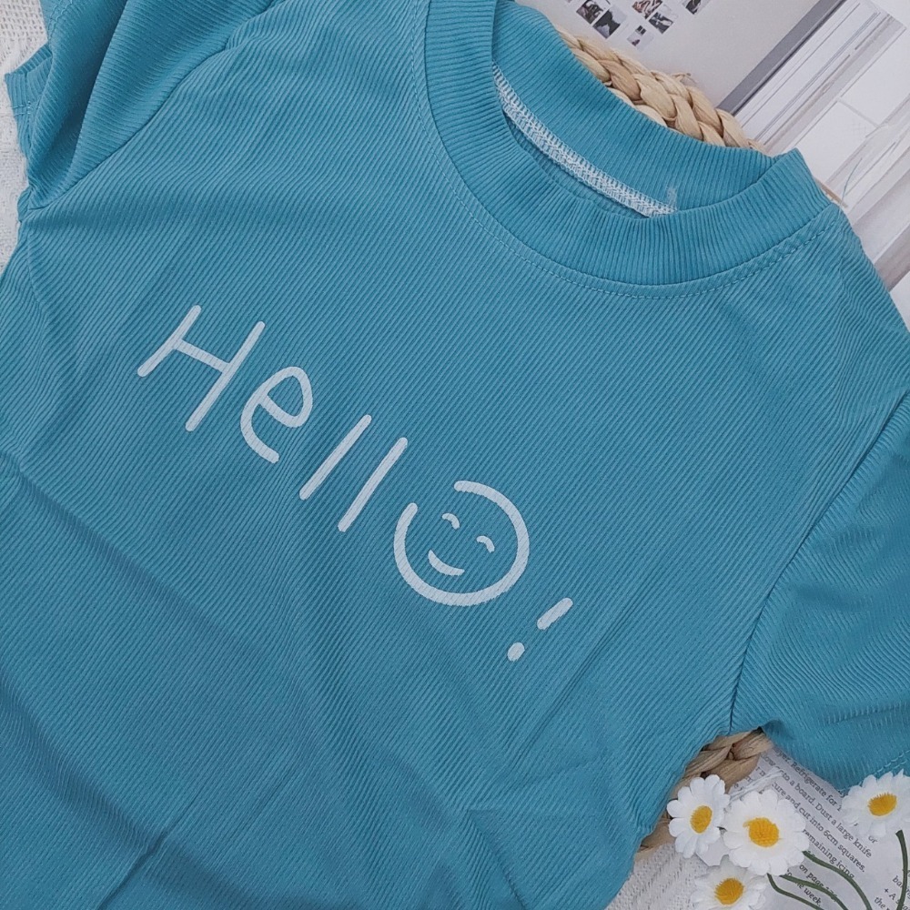 簡約冰絲T恤-藍綠色HELLO