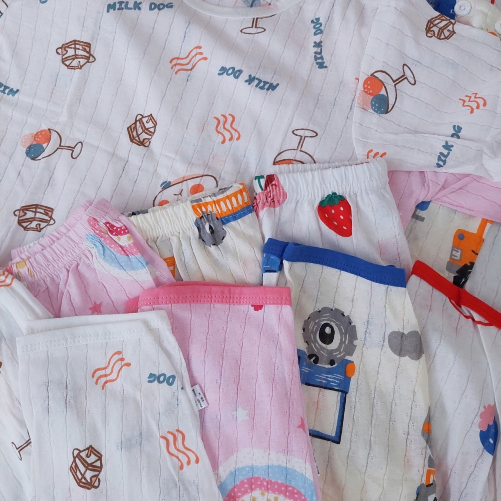 (現貨，附發票)兒童長袖居家服 套裝 可當睡衣 柔軟舒適性高 男童女童皆有款式 H177-細節圖5