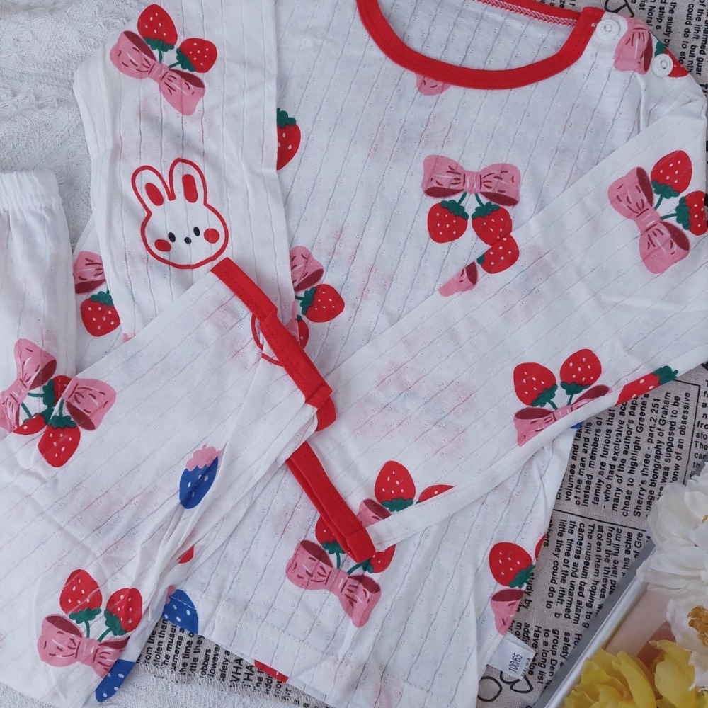 薄款居家套裝-草苺小兔子