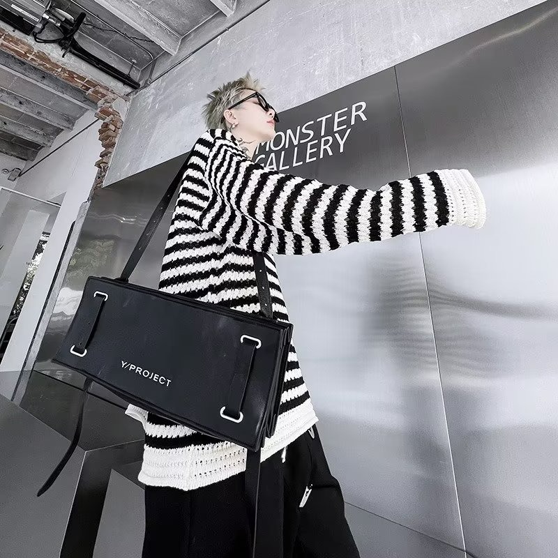 『癮品流行』秋冬季韓版長袖 圓領針織衫 設計感 寬鬆毛衣 條紋撞色毛衣 男女同款 S-3XL-細節圖3