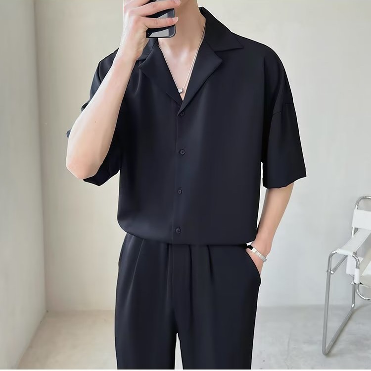 『癮品流行』黑色襯衫 男襯衫上衣 夏季薄款 冰絲透氣 五分袖 純色簡約 休閒百搭 S-2XL-細節圖3