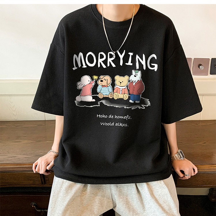 『癮品流行』夏季短袖 韓式華夫格字母印花T恤 男生T恤 五分袖 圓領上衣 大碼寬鬆 休閒百搭 M-5XL-細節圖4