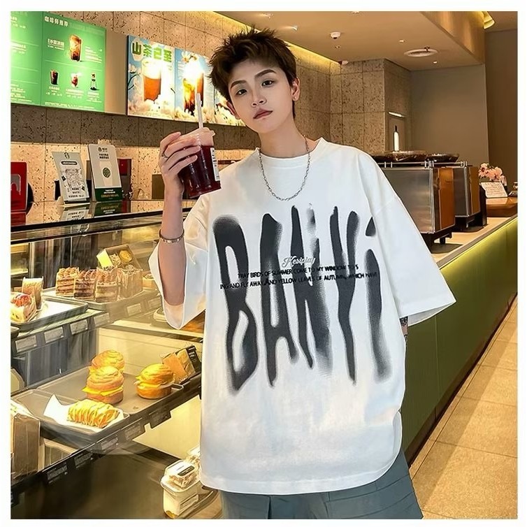 『癮品流行』夏季男生T恤 圓領上衣 美式復古高街字母印花純棉T恤 設計感 休閒百搭 大碼寬鬆 M-5XL-細節圖4