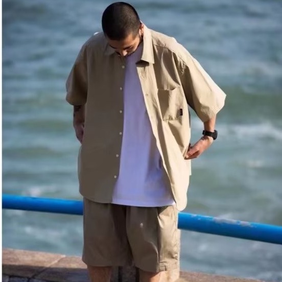 『癮品流行』男生夏季襯衫 原宿風襯衫外套 五分袖襯衣 翻領上衣 純色簡約 單排紐扣設計感 休閒百搭 M-2XL-細節圖3