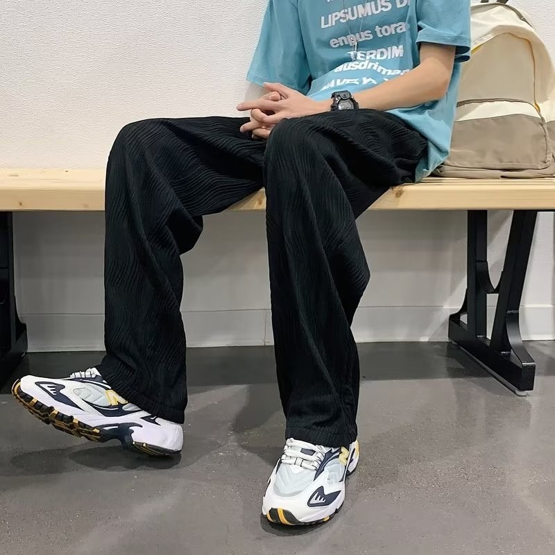 『癮品流行』水波紋設計 男生長褲 彈力褲 直筒長褲 素色長褲 夏季薄款 冰絲透氣 休閒百搭 M-3XL-細節圖6