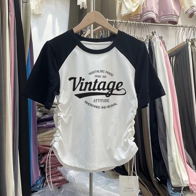 『癮品流行』正韓辣妹上衣 字母印花 抽繩上衣 顯瘦 修身上衣女 韓版上衣 白色上衣 短板上衣 短版上衣短袖-細節圖4