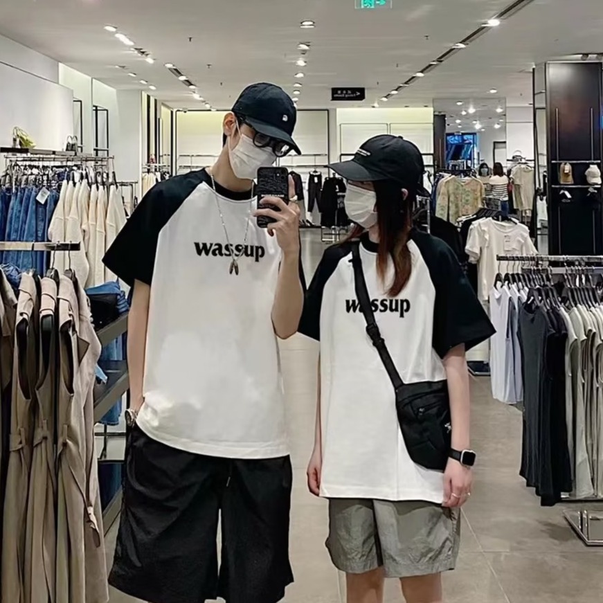 『癮品流行』T恤女 短袖上衣 短袖T恤 短袖 2023新款 設計感簡約拚接撞色 寬鬆顯瘦 圓領上衣女ins情侶裝-細節圖4