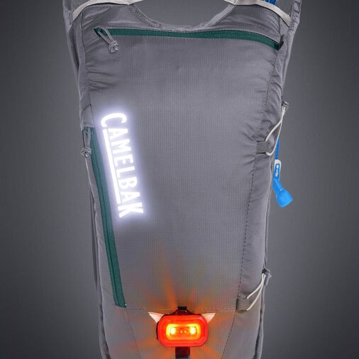 美國 Camelbak Classic Light 4 輕量補給多功能水袋背包 附2L快拆水袋 青銅灰 背包 袋子-細節圖5