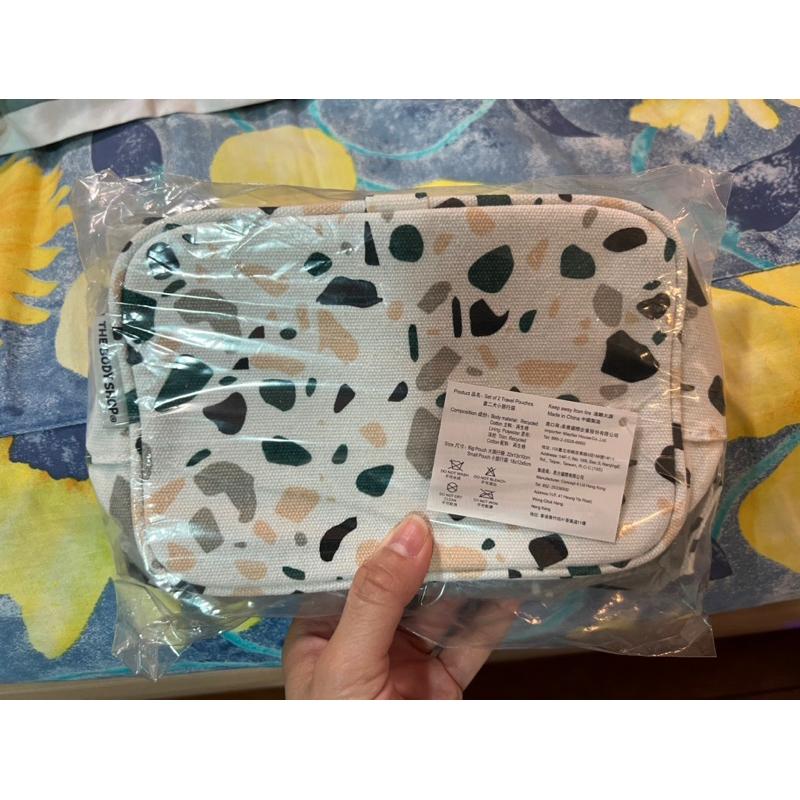 THE BODY SHOP 美體小舖 水磨石旅行收納包2入組 化妝包 收納袋 萬用包 全新-細節圖2