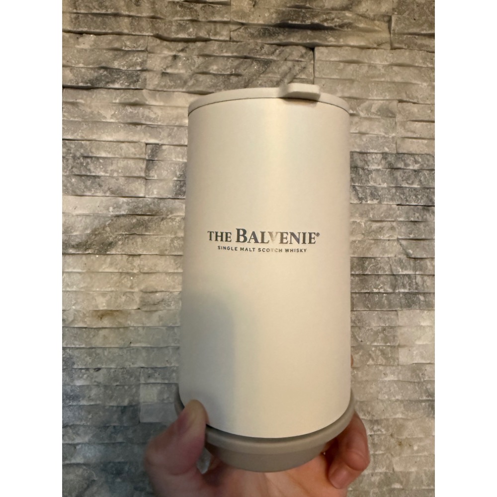 【全新現貨】百富 THE BALVENIE x WOKY 聯名 360°輕芯鈦瓷易潔層 保溫杯 500ML 質感米白-細節圖5