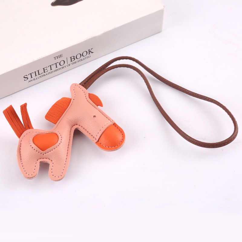 MDMS⭐可愛/軟萌/配件/吊飾/公仔/吊墜/裝飾物/皮革/小馬/爆款/包包掛件/掛件/百搭可愛/穿搭配件A042-細節圖4