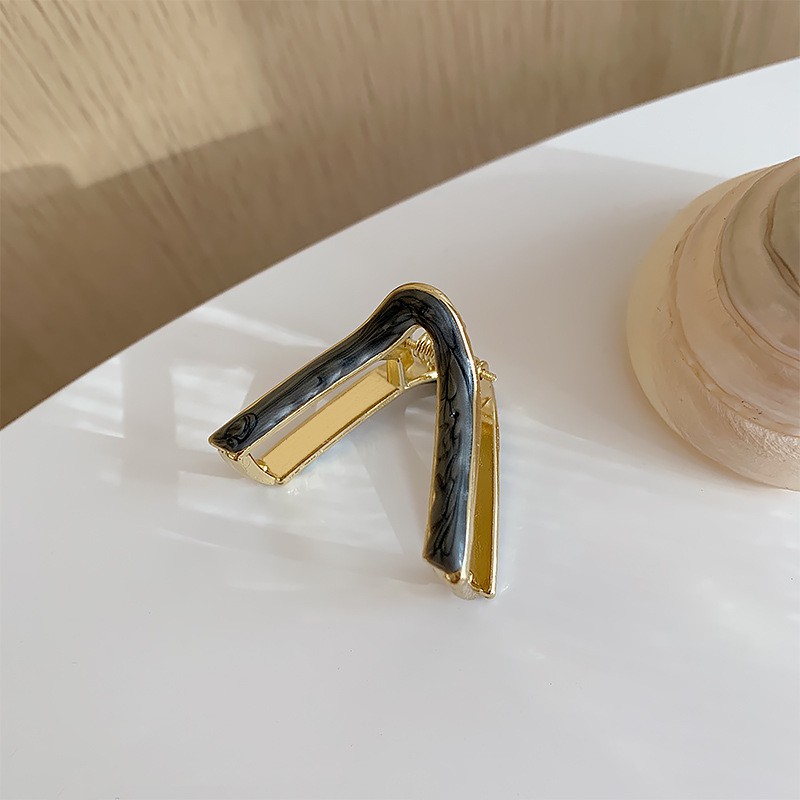 MDMS⭐現貨/韓國/網紅/ins風/氣質/少女/髮飾類/髮夾/抓夾/碎髮夾/小鯊魚夾/瀏海夾/頭飾/V型髮夾A064-細節圖6