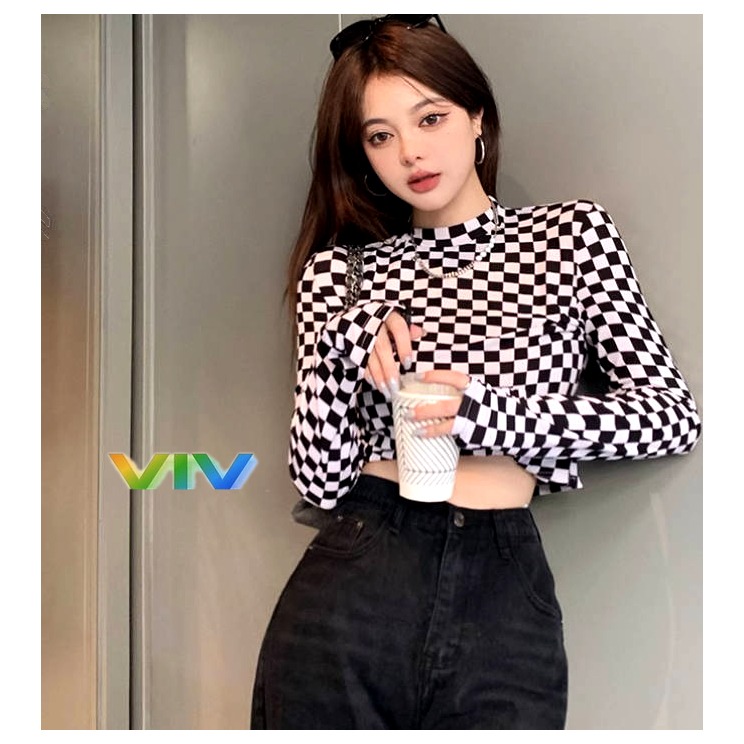 【viv】🇹🇼復古黑白格子小高領長袖上衣/ 短版好看性感顯瘦棉T/棋盤格美式上衣-細節圖8