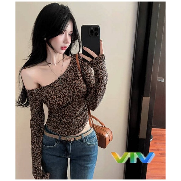 【viv】🇹🇼豹紋斜肩上衣/ 短版長袖豹好看/動物紋 性感顯瘦棉T 美式復古設計感小心機-細節圖10